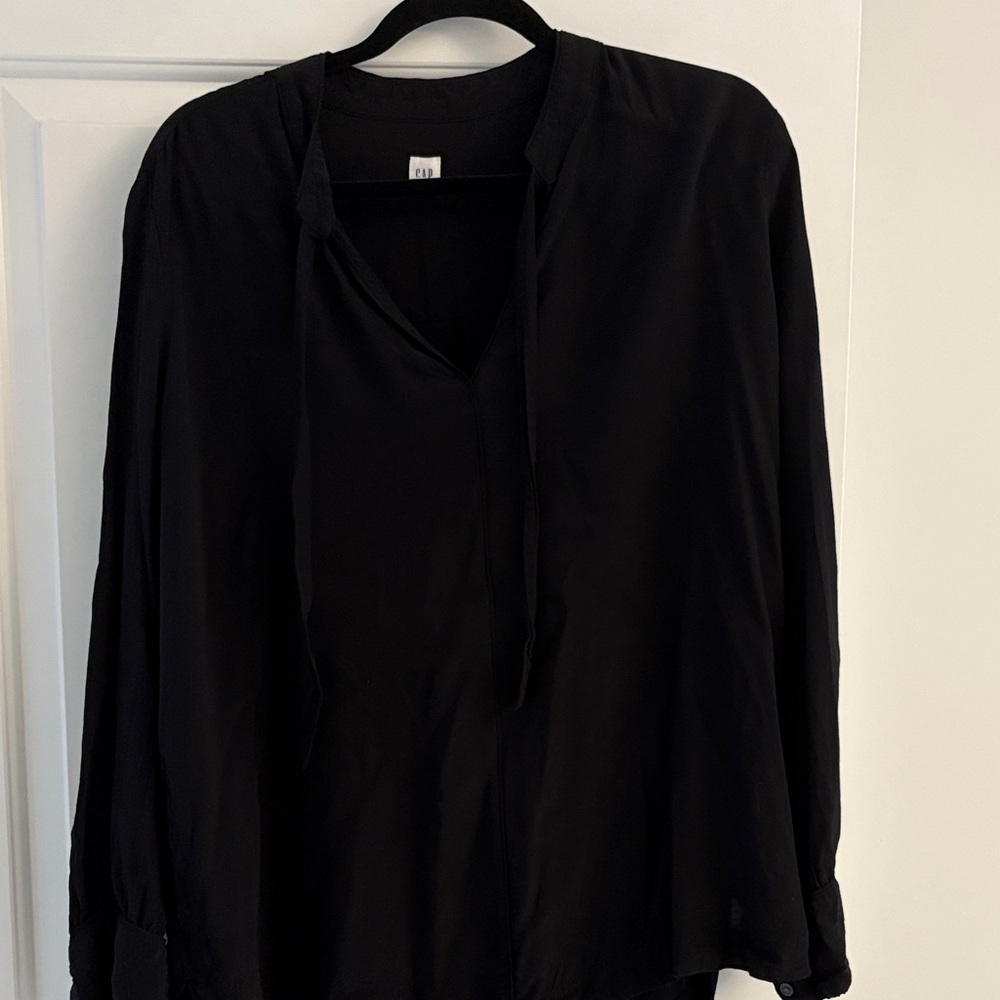 GAP Black Women's tie neck Blouse